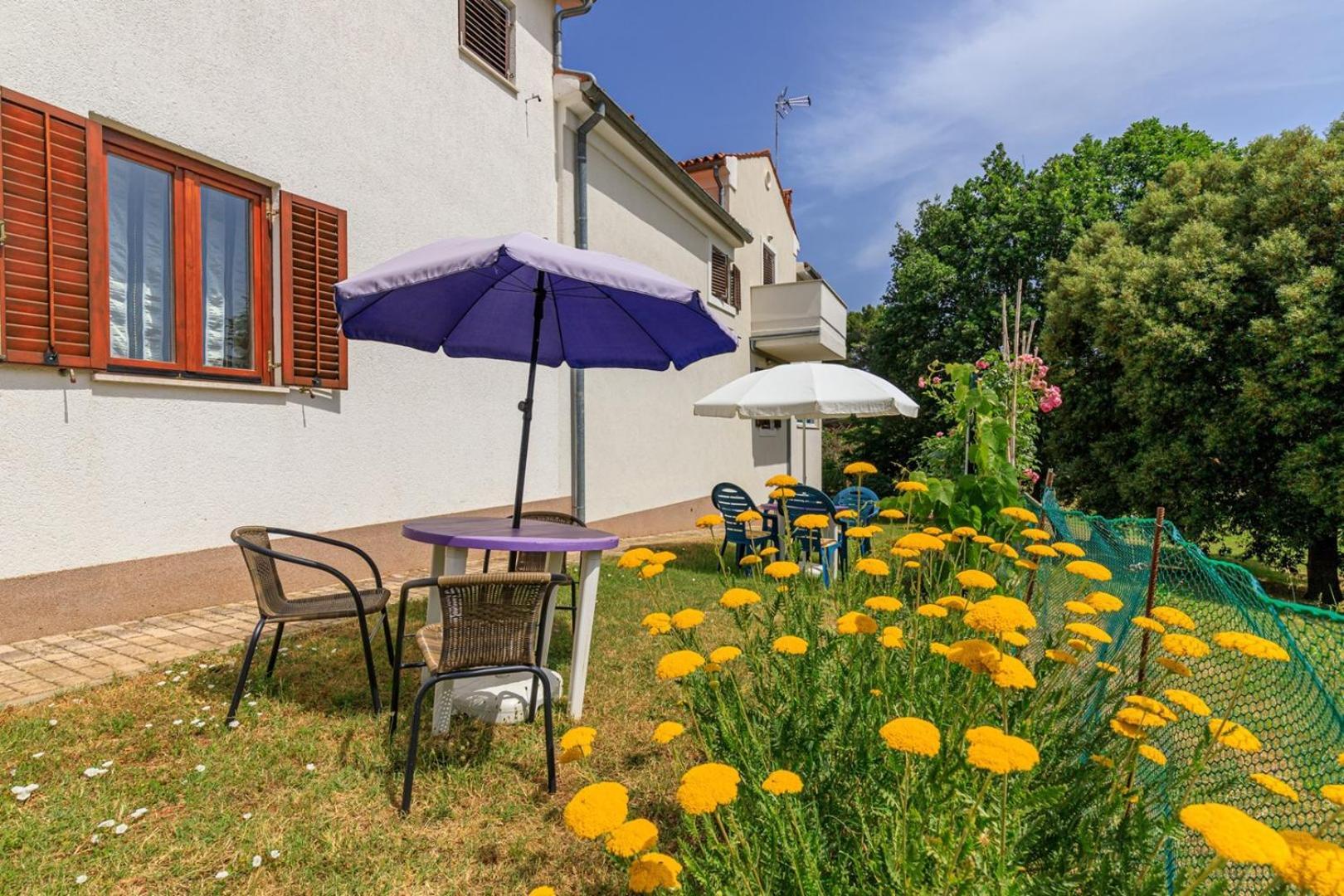 Apartments Pernar Porec Exterior photo
